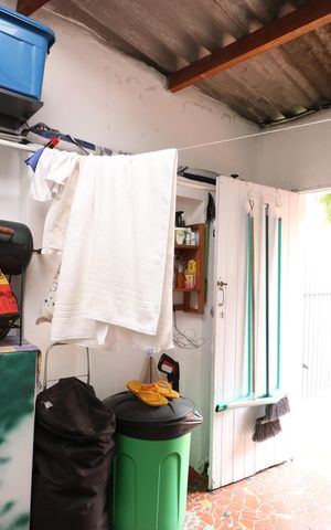 Casa para alugar com 170m², 2 quartos e 2 vagasÁrea de Serviço