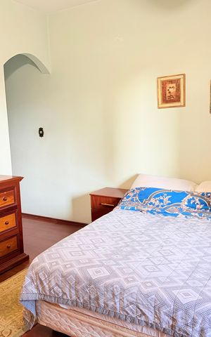 Casa para alugar com 220m², 3 quartos e 3 vagas Casa para alugar com 220m², 3 quartos e 3 vagasQuarto 3