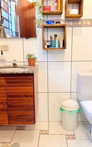 Casa para alugar com 220m², 3 quartos e 3 vagas Casa para alugar com 220m², 3 quartos e 3 vagasBanheiro 1