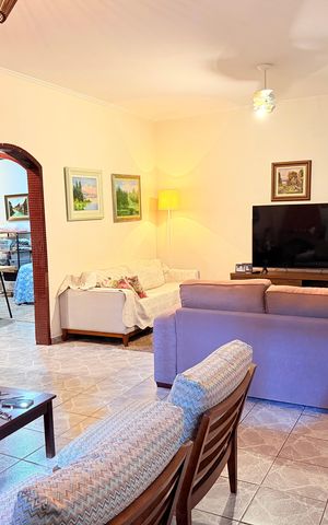 Casa para alugar com 220m², 3 quartos e 3 vagas Casa para alugar com 220m², 3 quartos e 3 vagasSala