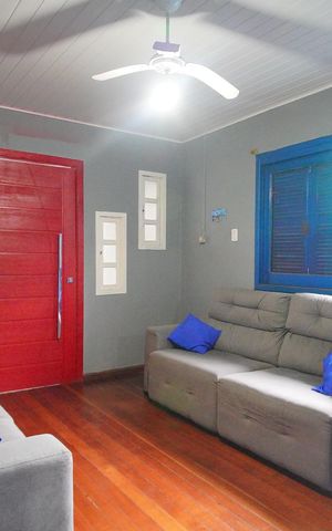 Casa para alugar com 130m², 3 quartos e 2 vagasSala
