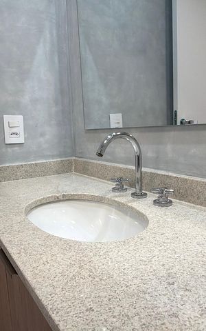 Apartamento à venda com 50m², 2 quartos e sem vagaBanheiro