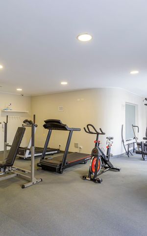 Apartamento à venda com 120m², 3 quartos e 1 vaga Apartamento à venda com 120m², 3 quartos e 1 vagaÁrea comum - Academia