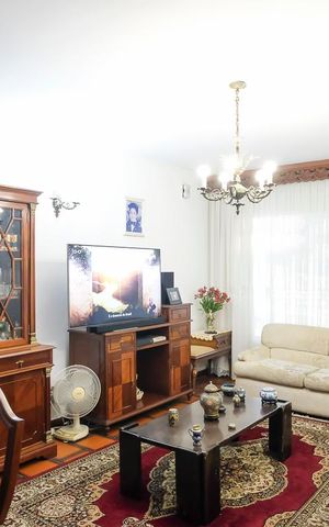 Casa à venda com 149m², 2 quartos e 2 vagasSala