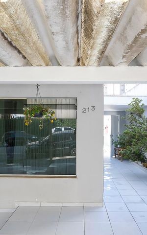 Casa à venda com 149m², 2 quartos e 2 vagasGaragem