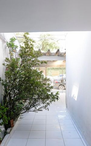 Casa à venda com 149m², 2 quartos e 2 vagasQuintal