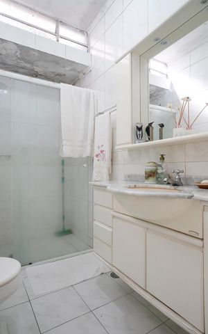 Casa à venda com 149m², 2 quartos e 2 vagasBanheiro