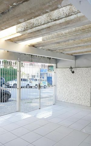 Casa à venda com 149m², 2 quartos e 2 vagasGaragem