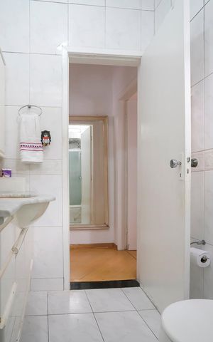 Casa à venda com 149m², 2 quartos e 2 vagasBanheiro