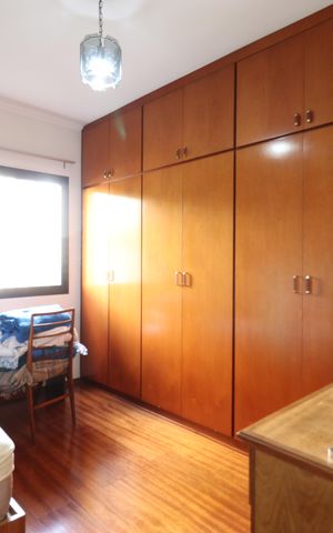 Apartamento à venda com 154m², 3 quartos e 2 vagasSuíte 1