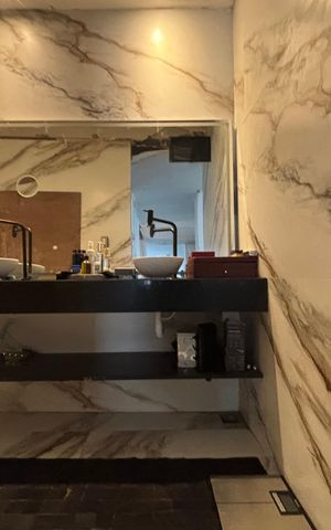 Apartamento à venda com 157m², 4 quartos e 1 vaga Apartamento à venda com 157m², 4 quartos e 1 vagaBanheiro social