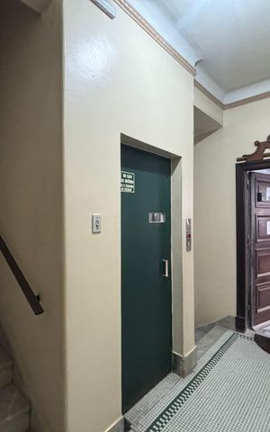 Apartamento à venda com 157m², 4 quartos e 1 vaga Apartamento à venda com 157m², 4 quartos e 1 vagaHall de entrada externo