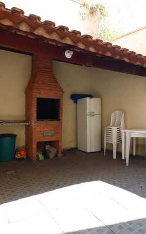 Casa de condomínio à venda com 57m², 2 quartos e 1 vaga Casa de condomínio à venda com 57m², 2 quartos e 1 vagaÁrea comum - Churrasqueira