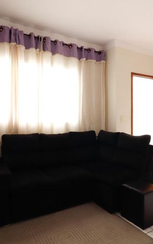 Casa de condomínio à venda com 57m², 2 quartos e 1 vaga Casa de condomínio à venda com 57m², 2 quartos e 1 vagaSala