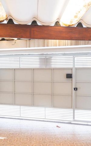 Casa à venda com 150m², 2 quartos e 2 vagasGaragem