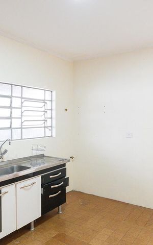 Casa à venda com 150m², 2 quartos e 2 vagasCozinha