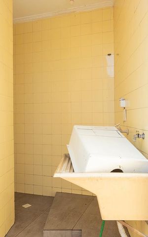 Casa à venda com 150m², 2 quartos e 2 vagasÁrea de serviço
