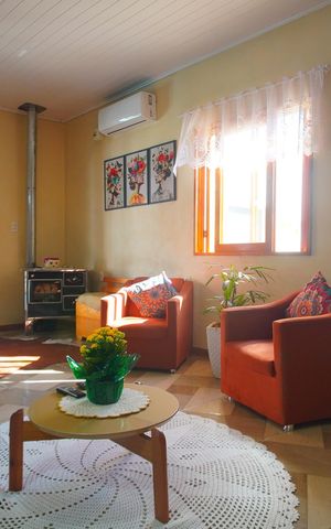 Casa à venda com 186m², 3 quartos e 2 vagasSala