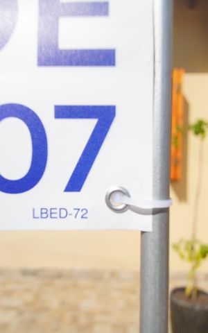 Casa à venda com 186m², 3 quartos e 2 vagasPlaca