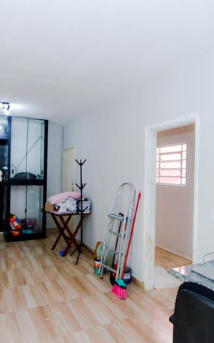 Casa à venda com 330m², 2 quartos e 2 vagasQuarto 2