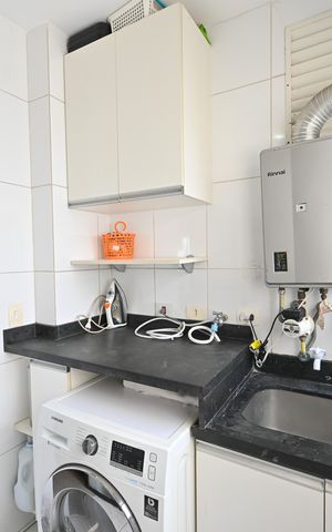 Apartamento à venda com 84m², 3 quartos e 2 vagasLavanderia
