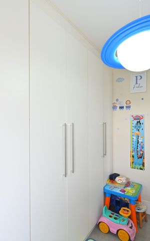 Apartamento à venda com 84m², 3 quartos e 2 vagasQuarto 3