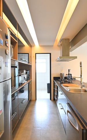 Apartamento à venda com 84m², 3 quartos e 2 vagasCozinha