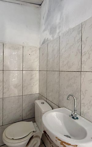 Casa para alugar com 50m², 1 quarto e sem vaga Casa para alugar com 50m², 1 quarto e sem vagaBanheiro