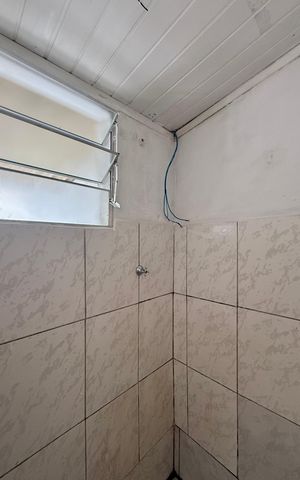 Casa para alugar com 50m², 1 quarto e sem vaga Casa para alugar com 50m², 1 quarto e sem vagaBanheiro