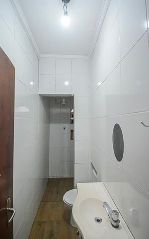 Casa à venda com 198m², 4 quartos e 4 vagas Casa à venda com 198m², 4 quartos e 4 vagasBanheiro 3