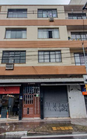 Apartamento à venda com 150m², 3 quartos e sem vaga Apartamento à venda com 150m², 3 quartos e sem vagaFachada