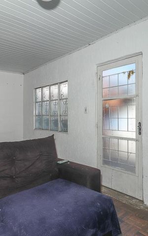 Casa à venda com 100m², 2 quartos e 2 vagasSala