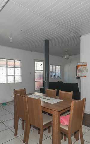 Casa à venda com 100m², 2 quartos e 2 vagasCozinha
