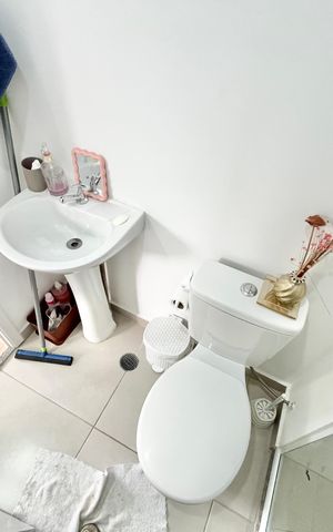 Apartamento para alugar com 38m², 2 quartos e sem vaga Apartamento para alugar com 38m², 2 quartos e sem vagaBanheiro