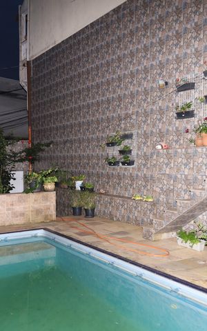 Casa à venda com 400m², 5 quartos e 6 vagasQuintal com Piscina