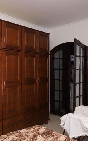 Casa à venda com 400m², 5 quartos e 6 vagasSuíte 2