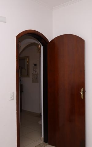 Casa à venda com 400m², 5 quartos e 6 vagasQuarto 