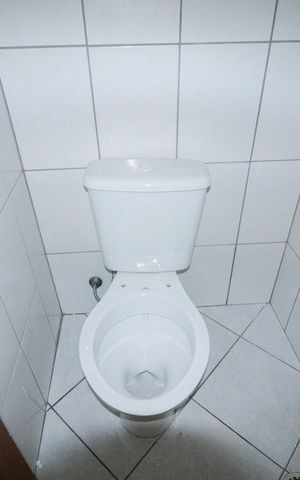 Casa à venda com 115m², 3 quartos e 2 vagas Casa à venda com 115m², 3 quartos e 2 vagasLavabo