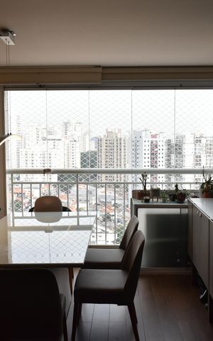 Apartamento à venda com 64m², 2 quartos e 1 vagaSacada