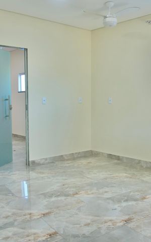 Casa à venda com 150m², 2 quartos e sem vaga Casa à venda com 150m², 2 quartos e sem vagaSala