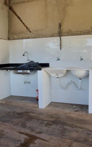 Casa à venda com 150m², 2 quartos e sem vaga Casa à venda com 150m², 2 quartos e sem vagaÁrea de Serviço