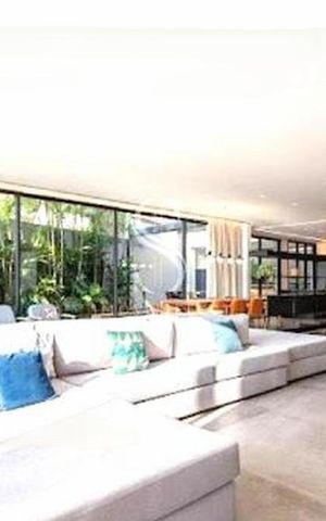 Casa à venda com 1200m², 3 quartos e 7 vagas