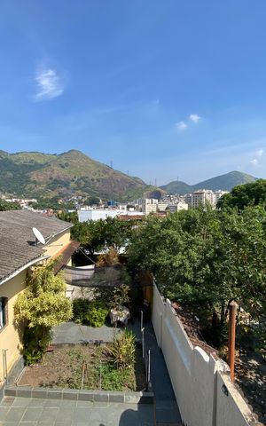 Casa à venda com 110m², 4 quartos e 1 vaga
