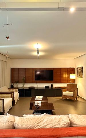 Apartamento para alugar com 260m², 4 quartos e 3 vagas