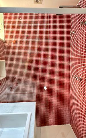 Apartamento para alugar com 260m², 4 quartos e 3 vagas