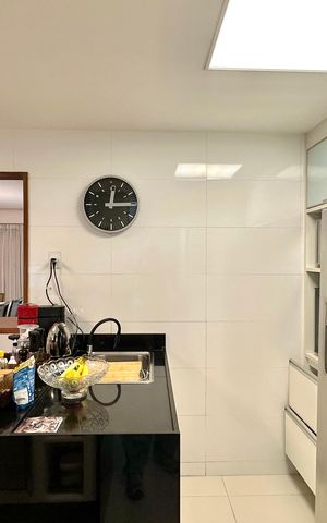 Apartamento para alugar com 260m², 4 quartos e 3 vagas