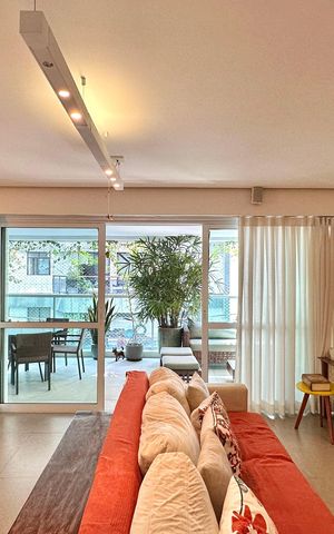 Apartamento para alugar com 260m², 4 quartos e 3 vagas