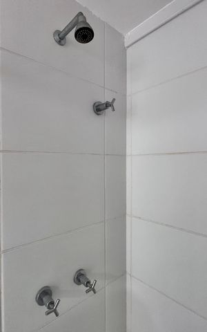 Apartamento à venda com 86m², 2 quartos e 1 vagaBanheiro Social