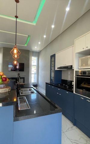 Casa à venda com 138m², 3 quartos e 2 vagas