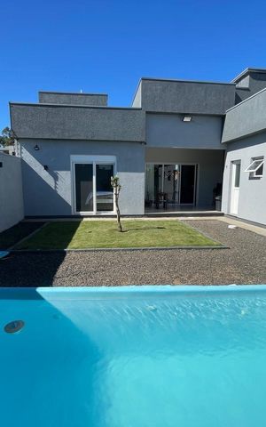 Casa à venda com 138m², 3 quartos e 2 vagas